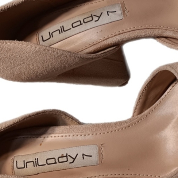 UNILADY Nude Suede-like 4" Block Heel Women 7 Pump with D'Orsay Cut Pointed Toe - Picture 3 of 6